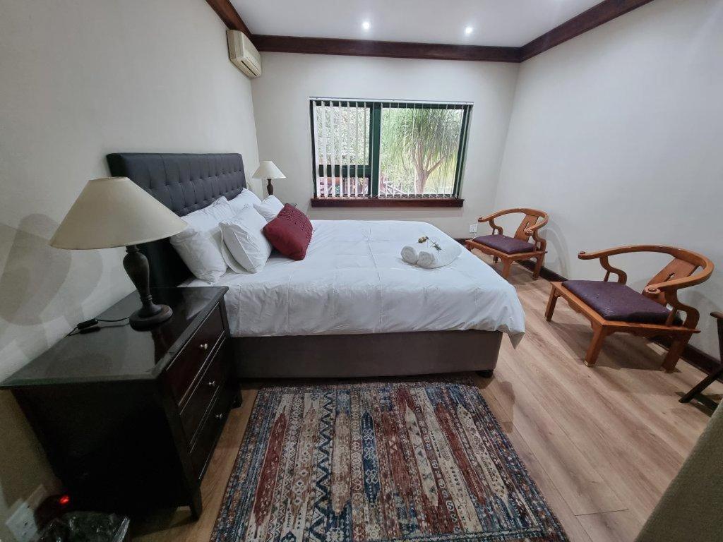 Cussonia Country Home Tierpoort ภายนอก รูปภาพ