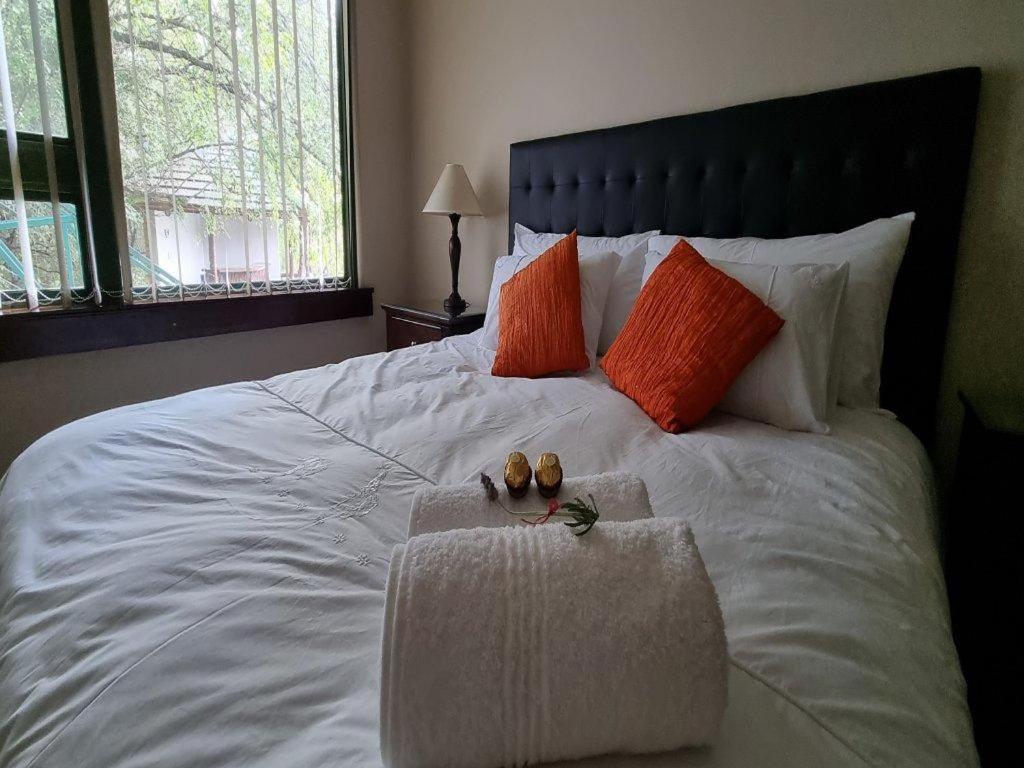 Cussonia Country Home Tierpoort ภายนอก รูปภาพ
